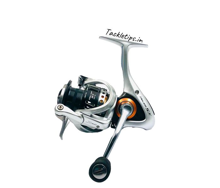 Okuma Helios SX Spinning Reel